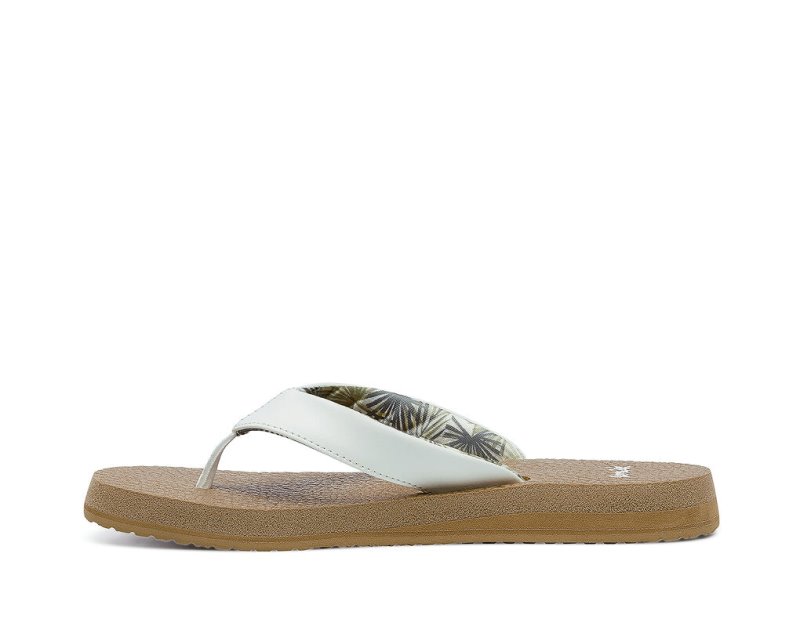 Women Sanuk Yoga Mat Cushioned Flip Flops White / Brown | RAM360149